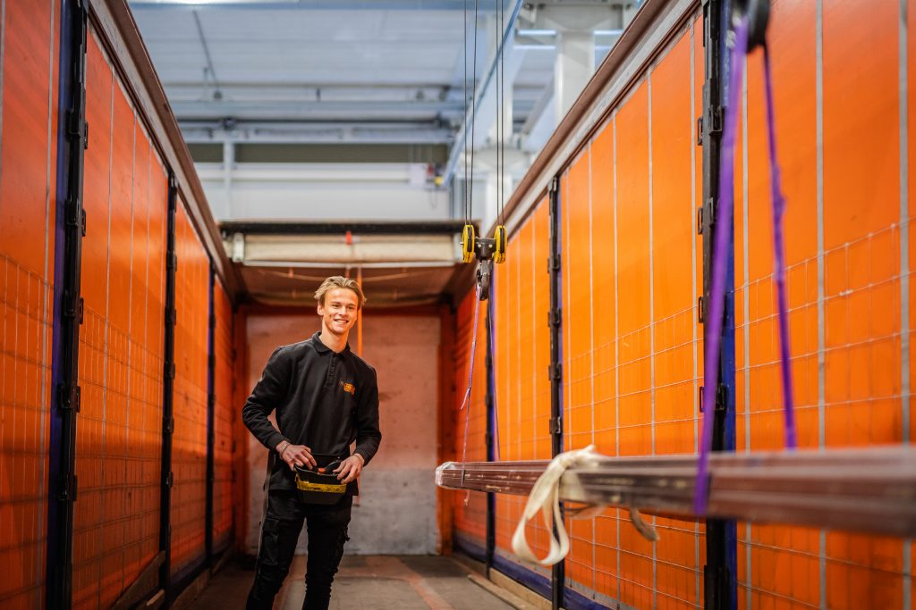 Aan het werk bij 